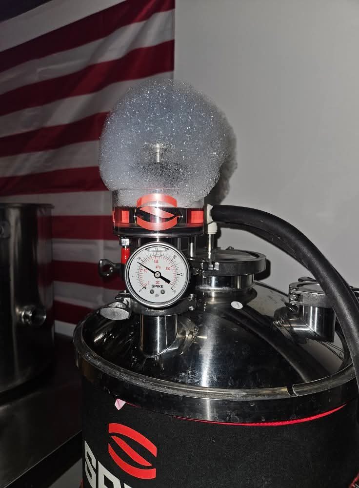 Under pressure, on purpose &mdash; Demolition Brewing Company, Laurie, Missouri